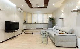 Apartment On Dragomirova